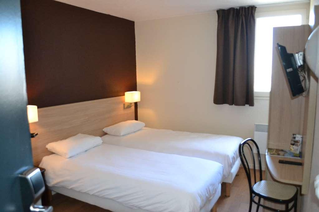 Brit Hotel Essentiel Tours Nord Room photo